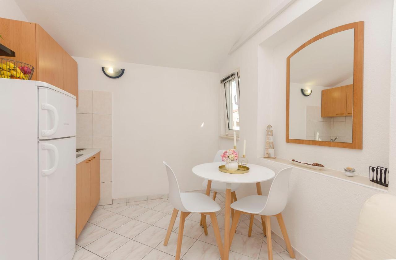 Apartments Anton Водице Екстер'єр фото